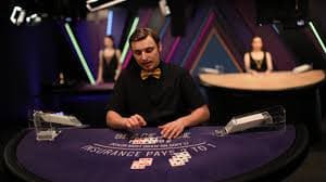Baccarat hand progression and card drawing rules